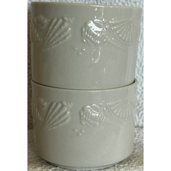 Lynn’s Stoneware Seashore Set Of 2 Coffee Cups c1997-2008 Embossed Seashells - Picture 3 of 13